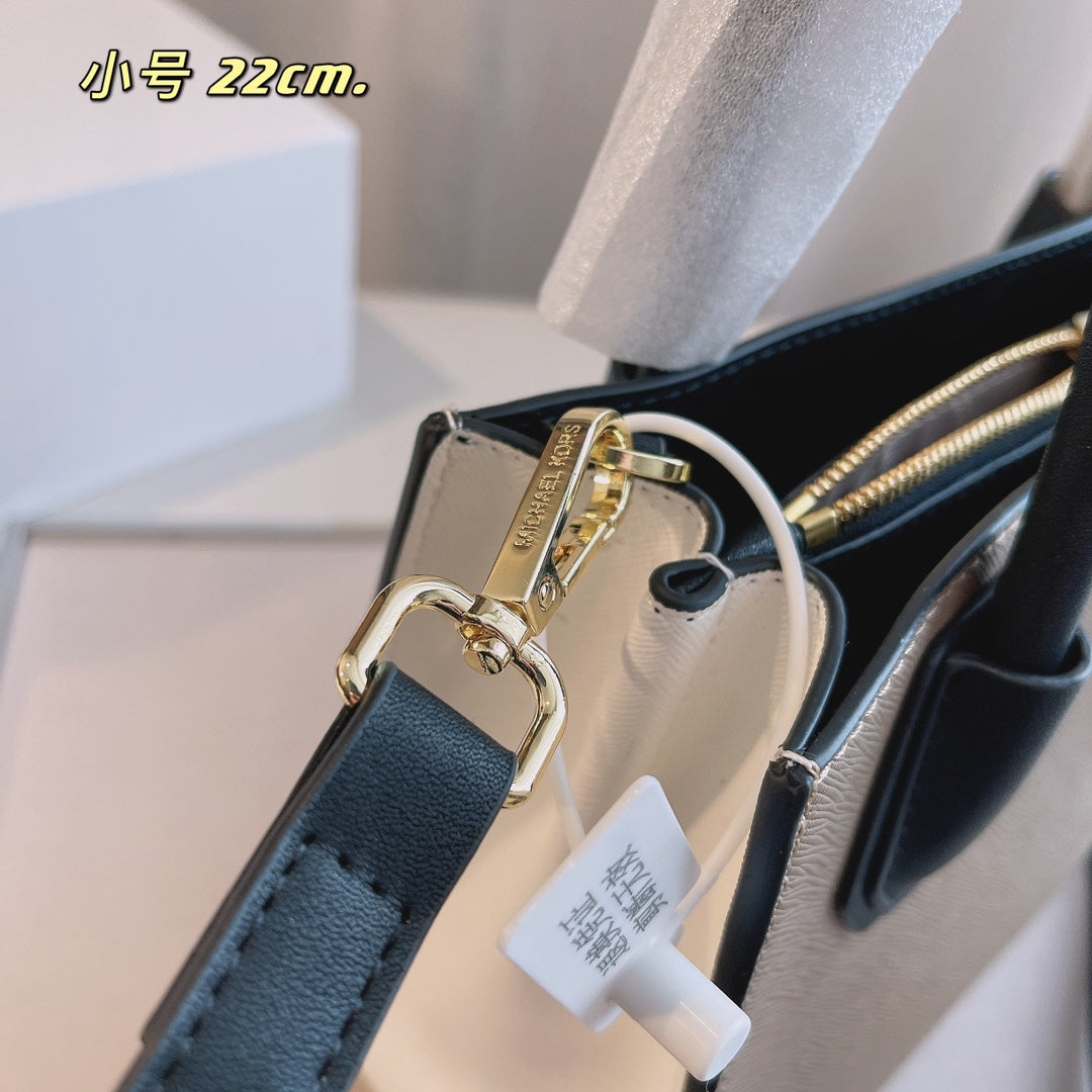 MK-BAG701
