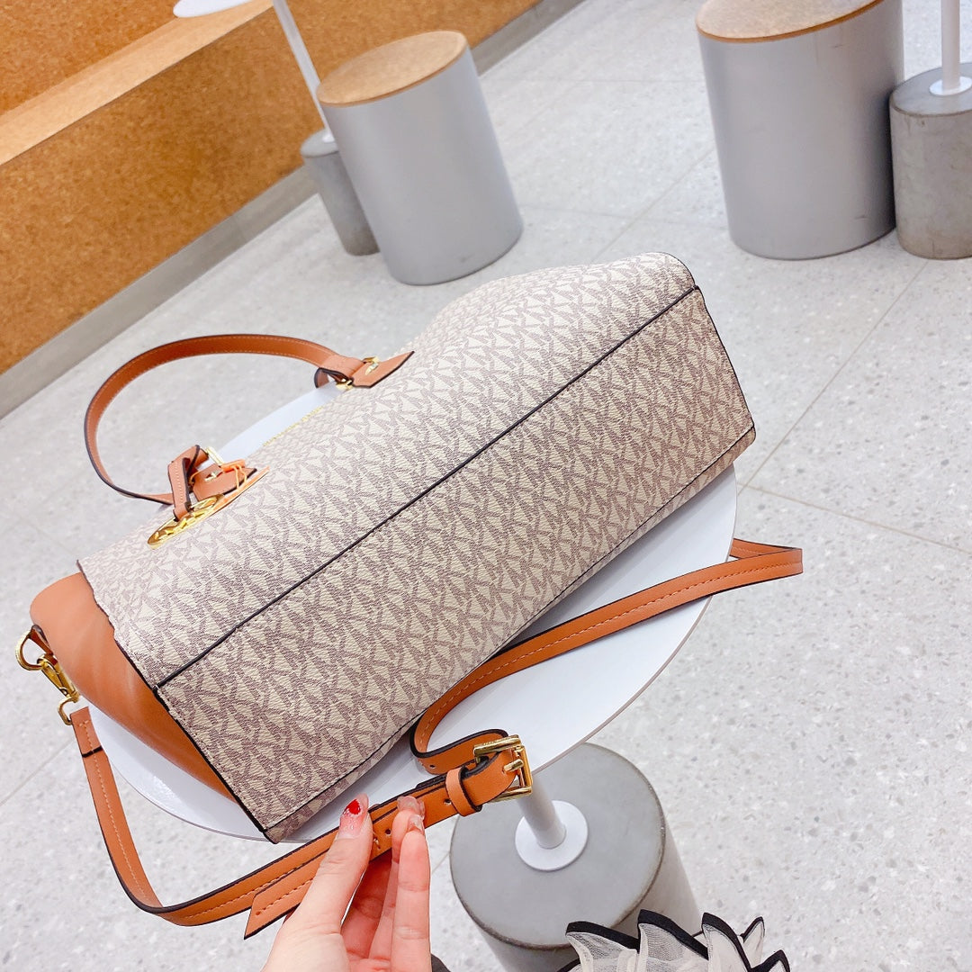 MK-BAG693