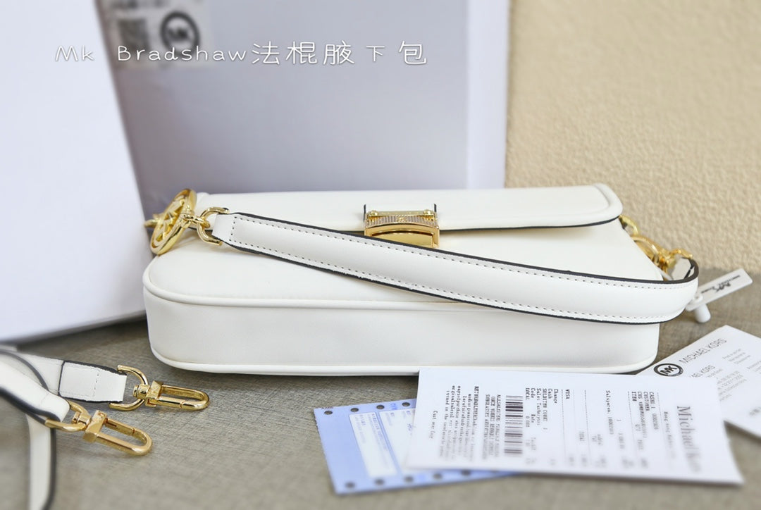 MK-BAG687