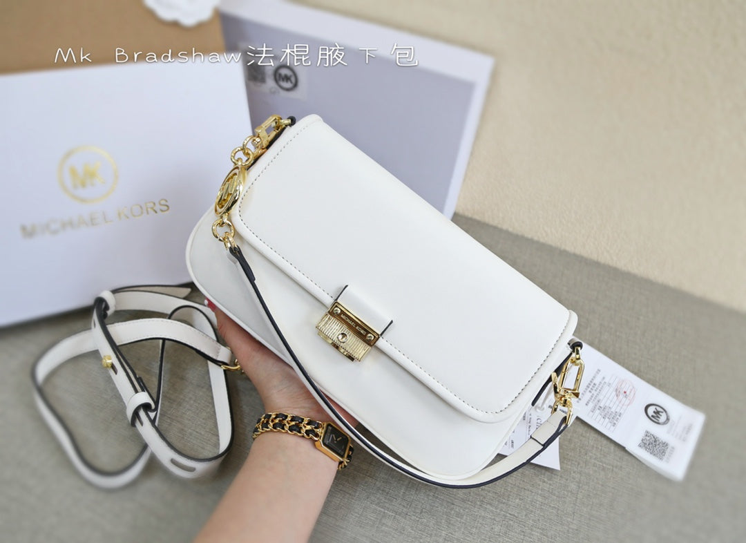 MK-BAG687