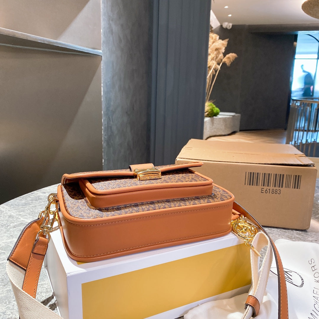 MK-BAG691