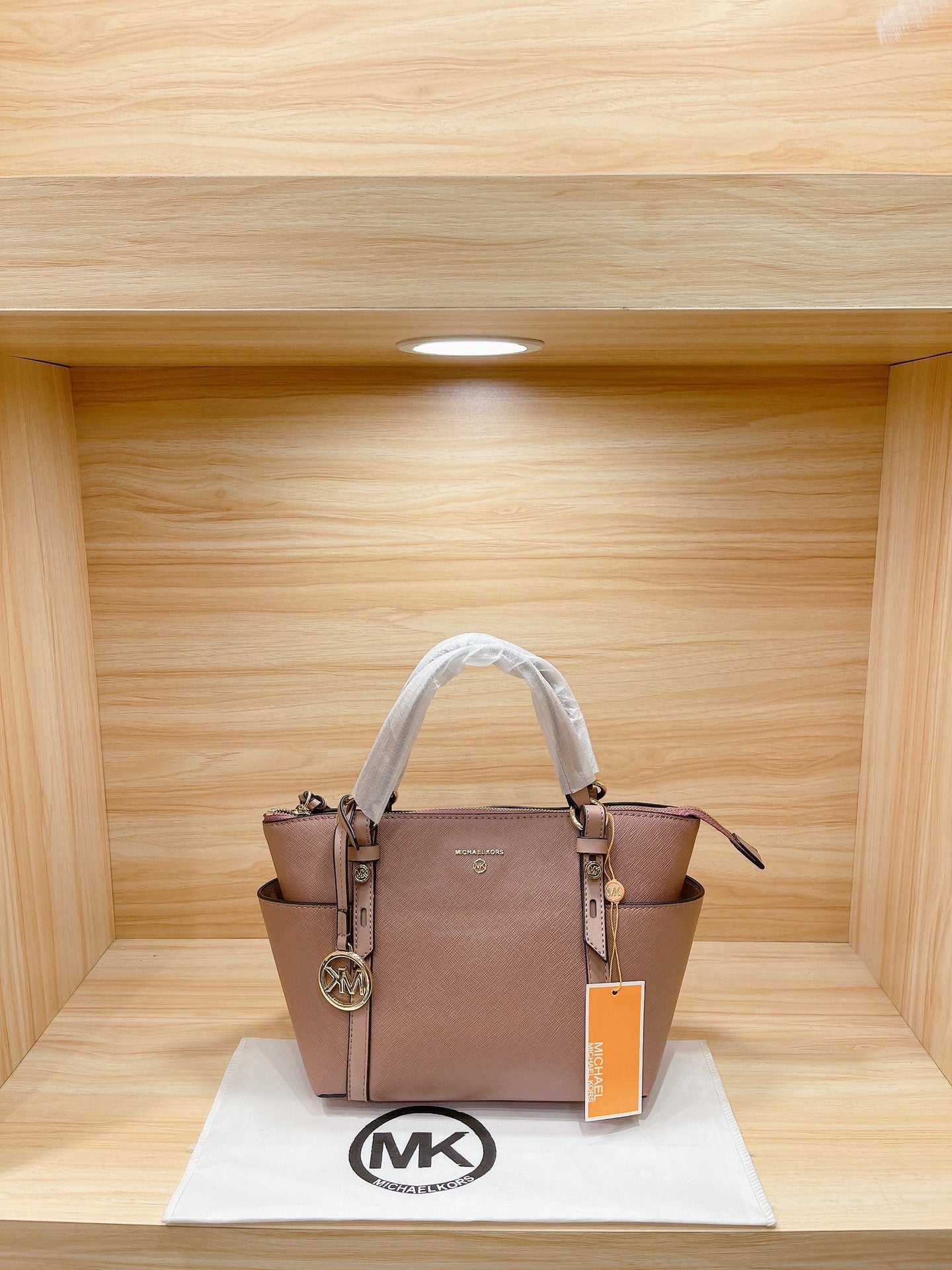 MK-BAG686