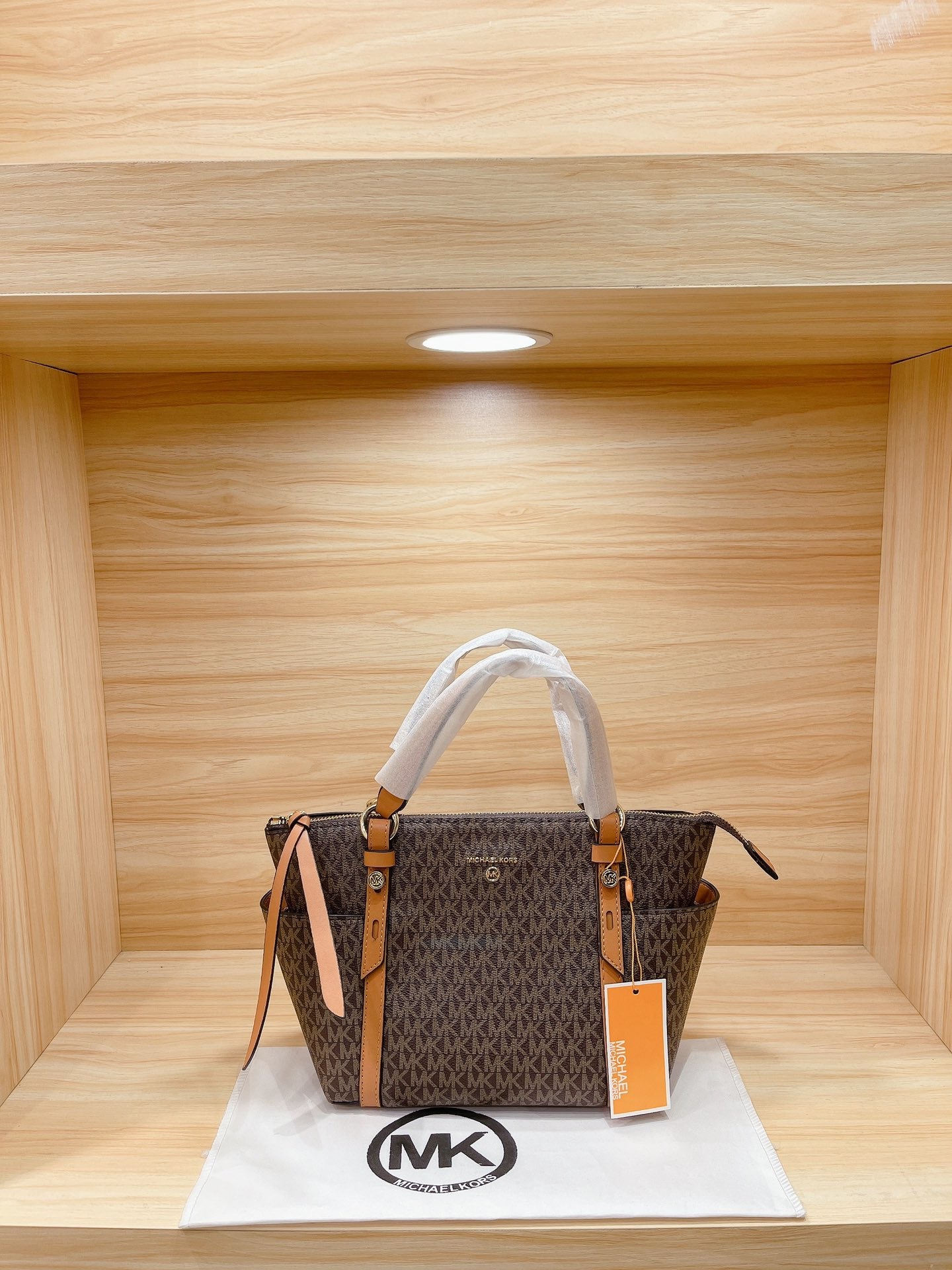 MK-BAG686