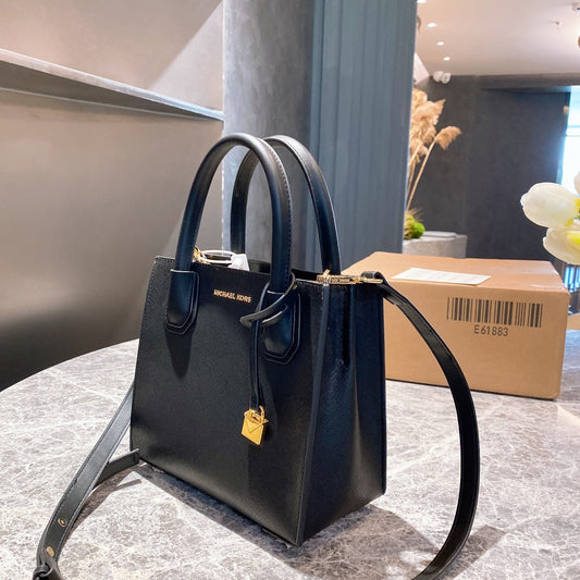 MK-BAG681