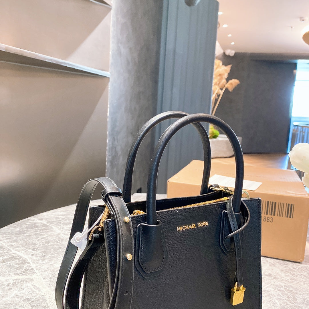 MK-BAG681
