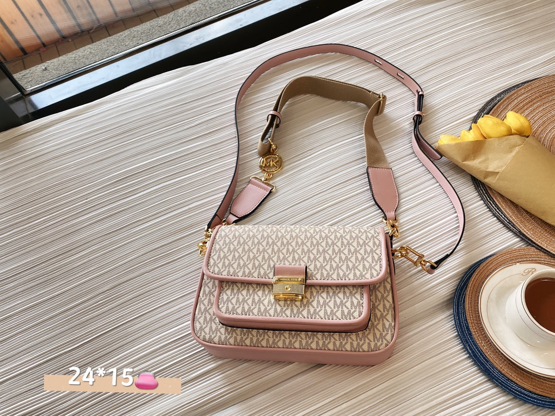 MK-BAG679