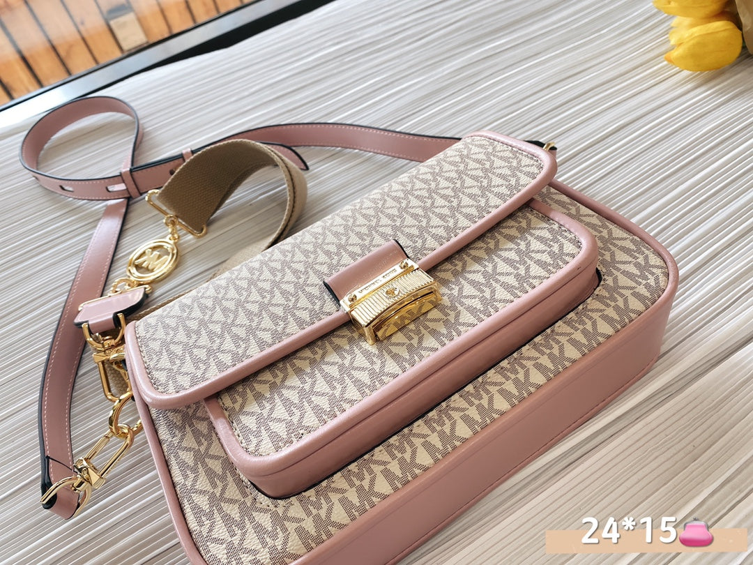 MK-BAG676