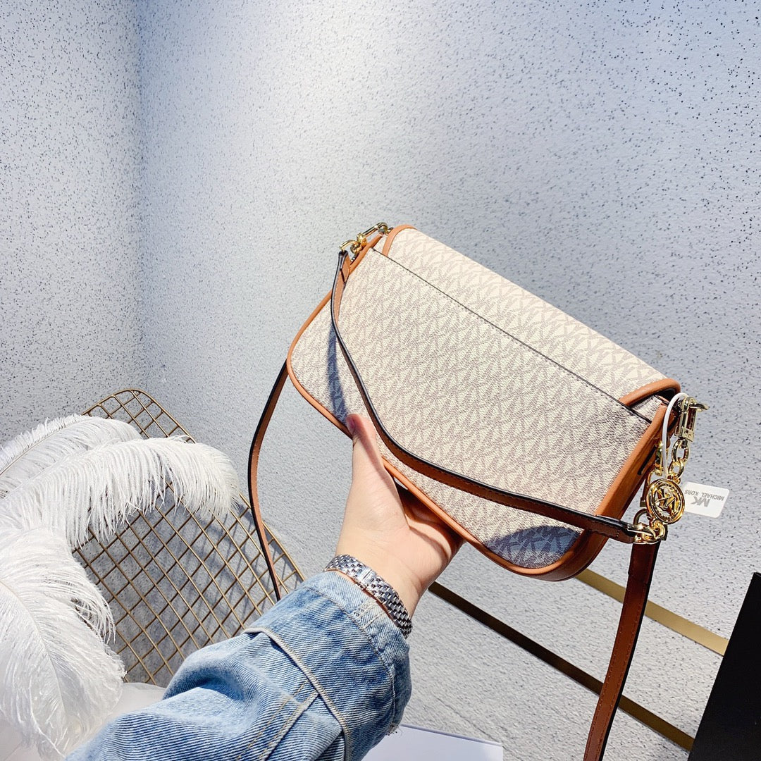 MK-BAG674