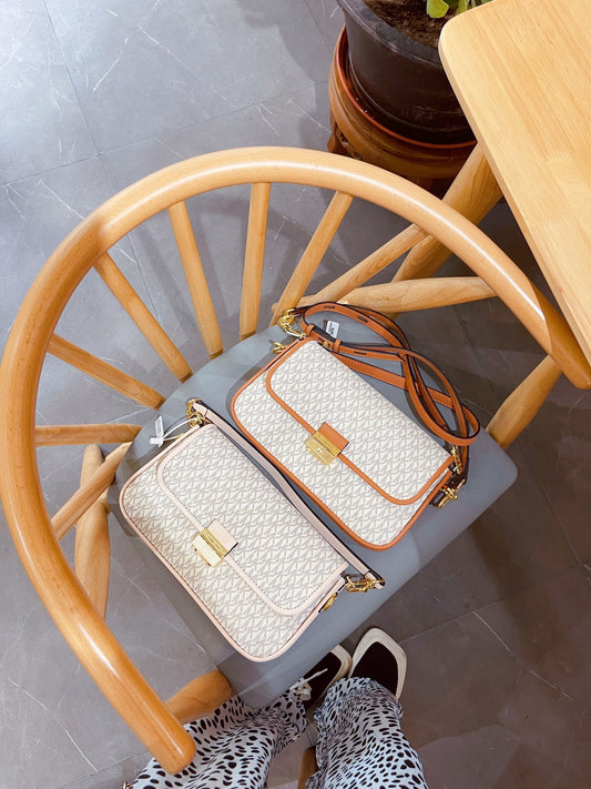 MK-BAG675