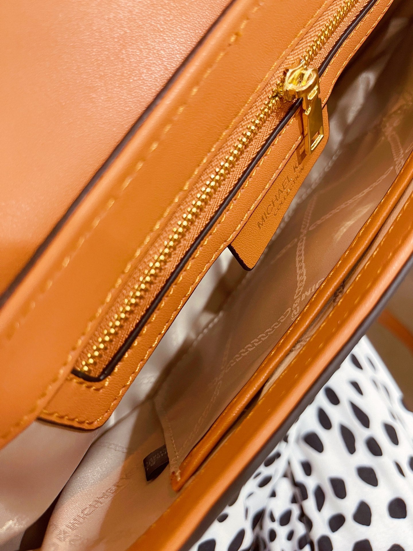 MK-BAG677
