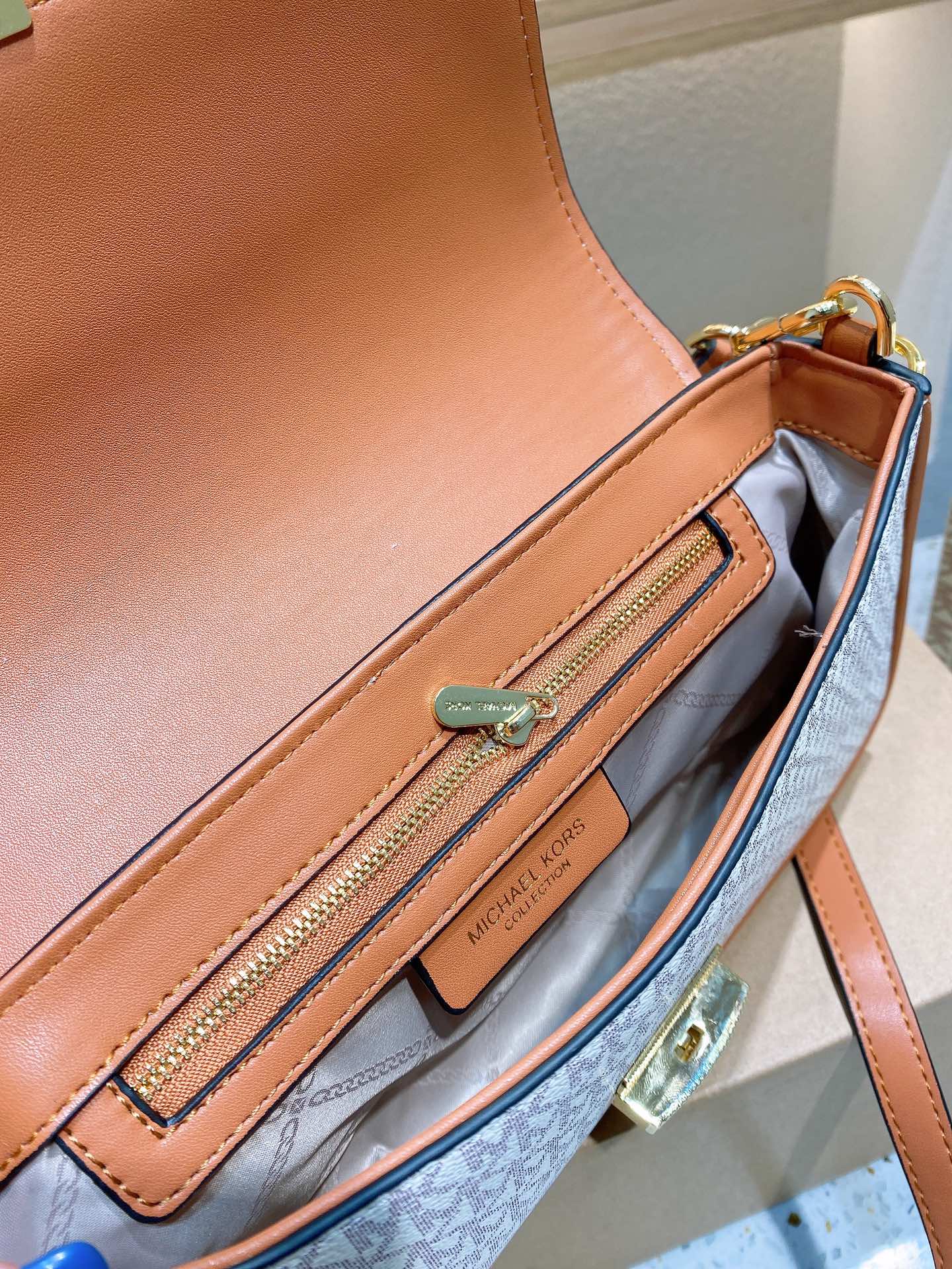 MK-BAG670