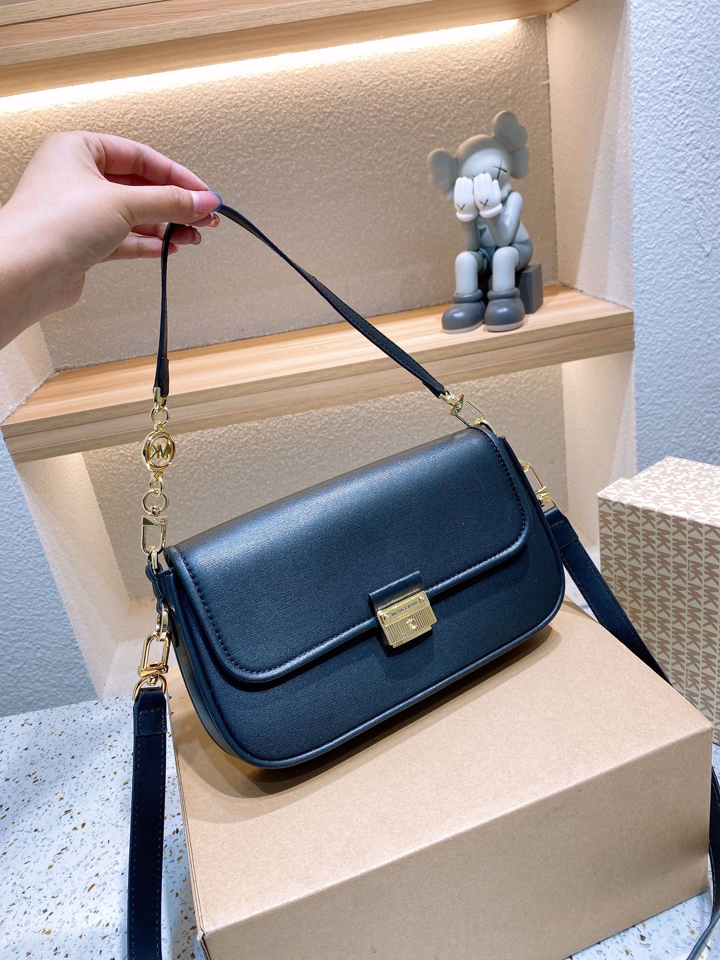 MK-BAG669