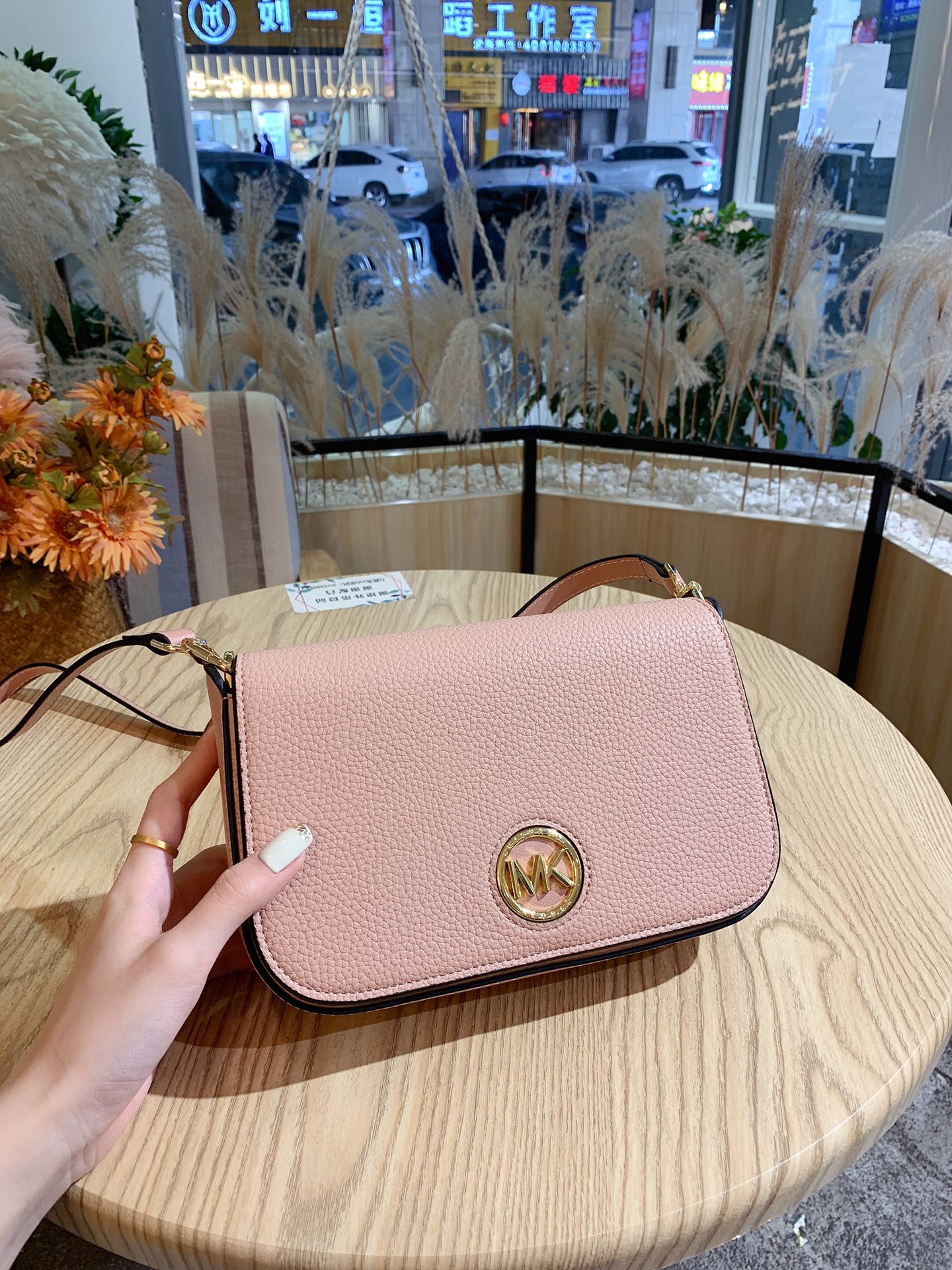 MK-BAG668