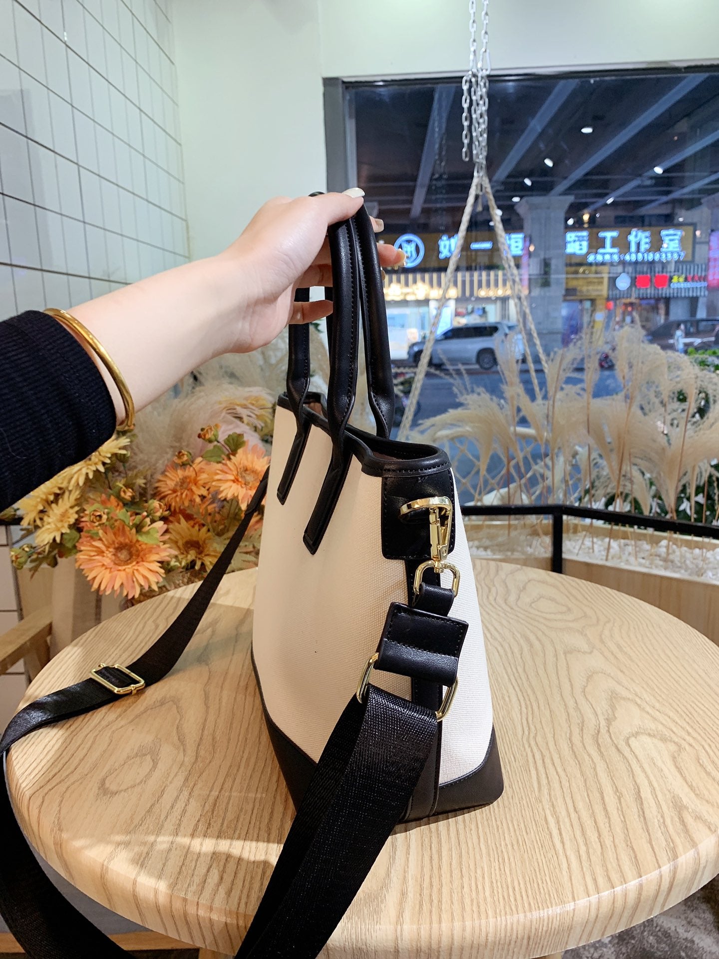 MK-BAG665