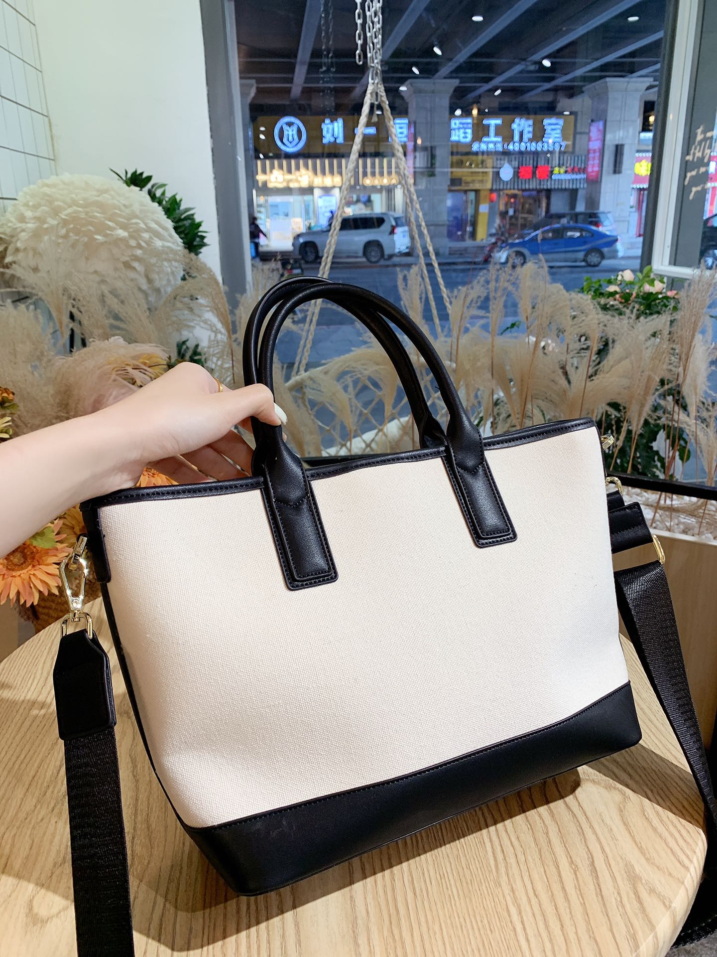MK-BAG665