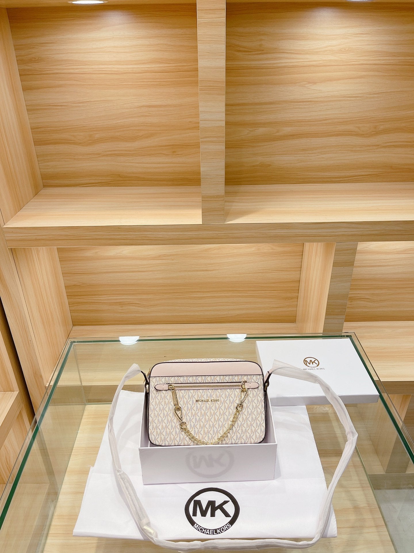 MK-BAG662