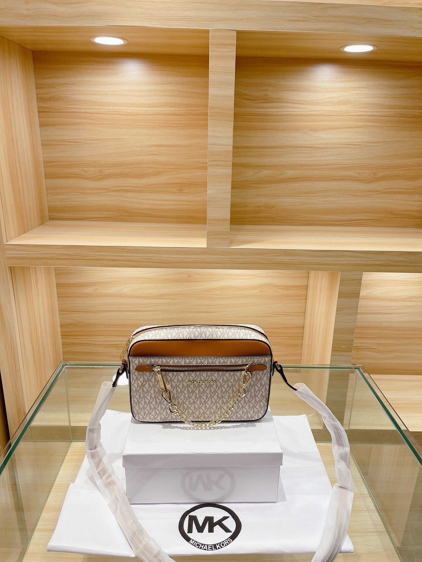 MK-BAG661