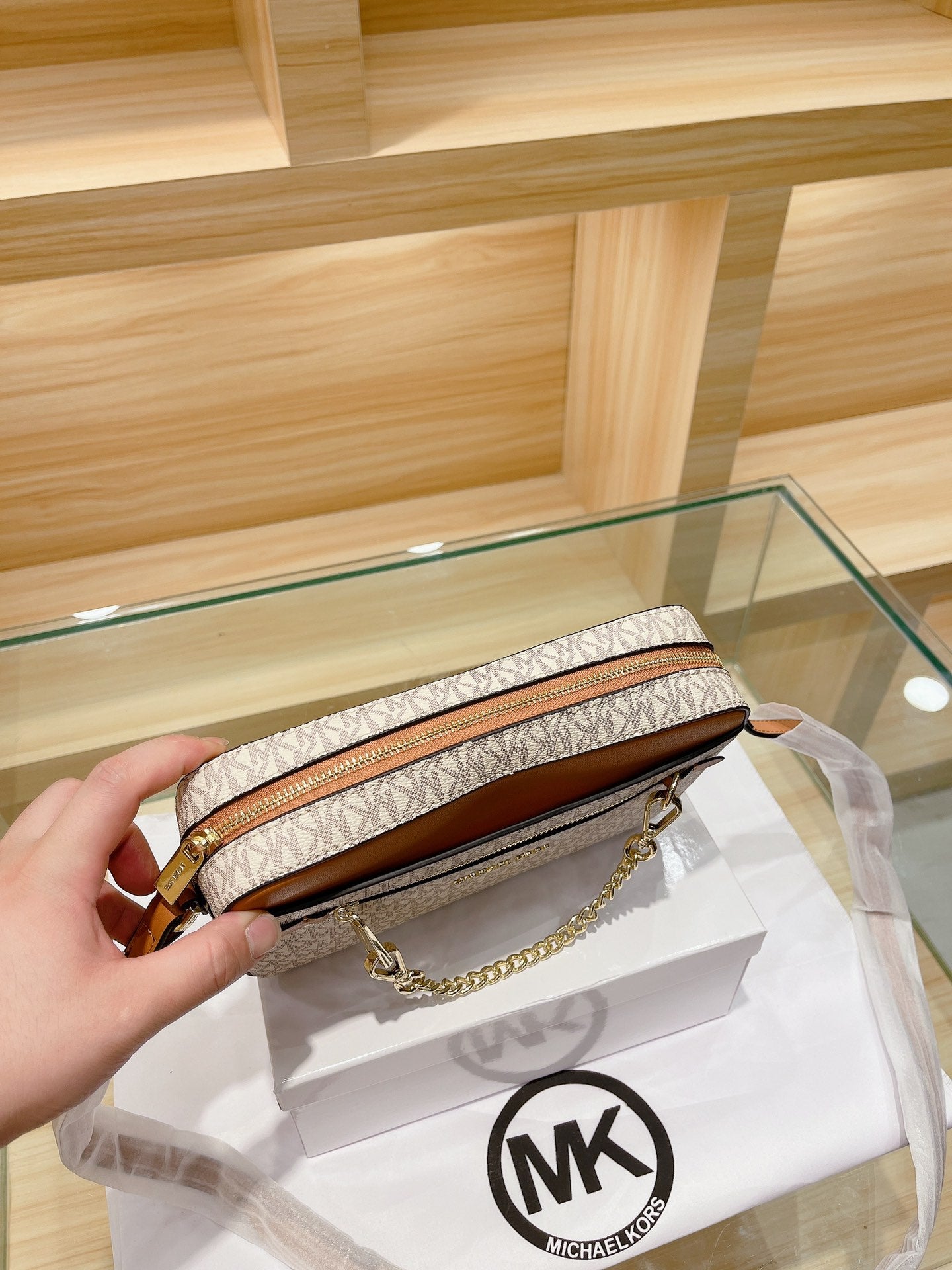 MK-BAG661
