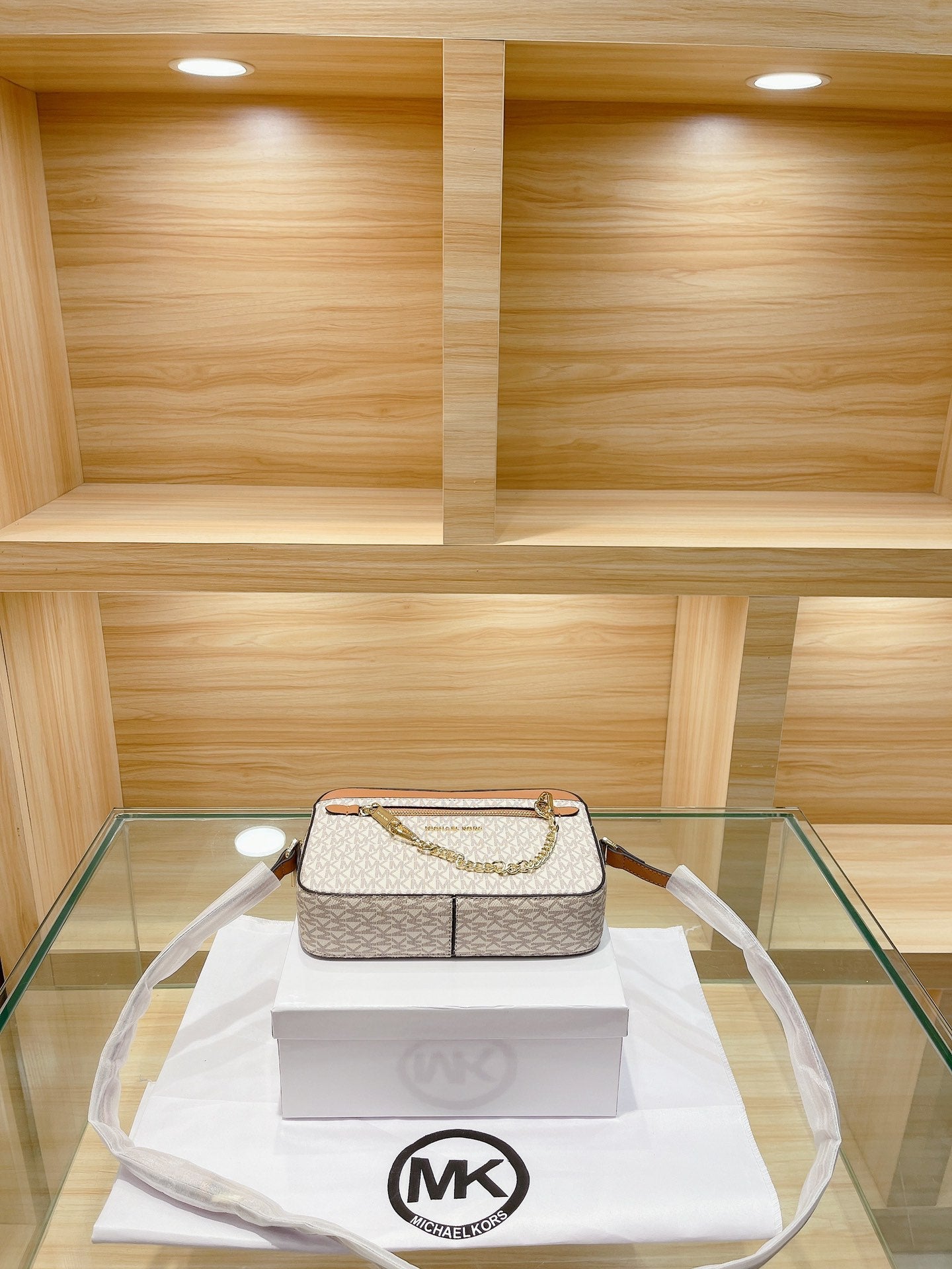 MK-BAG661