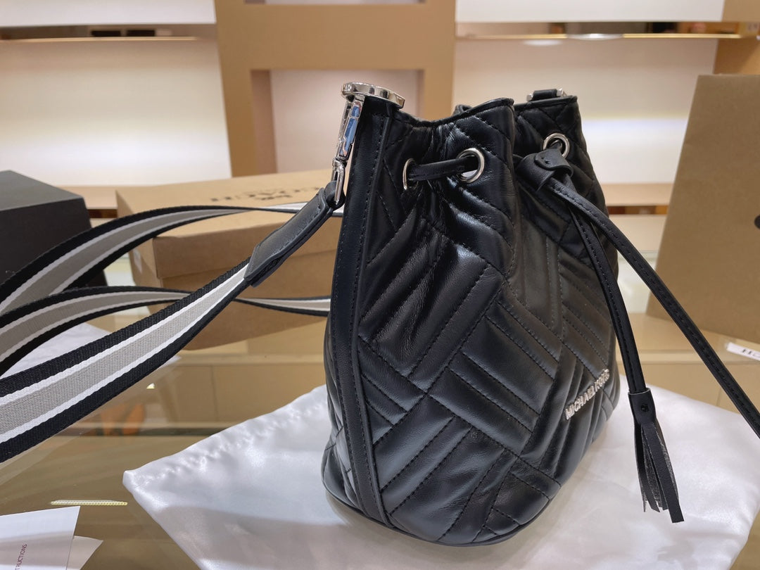 MK-BAG660