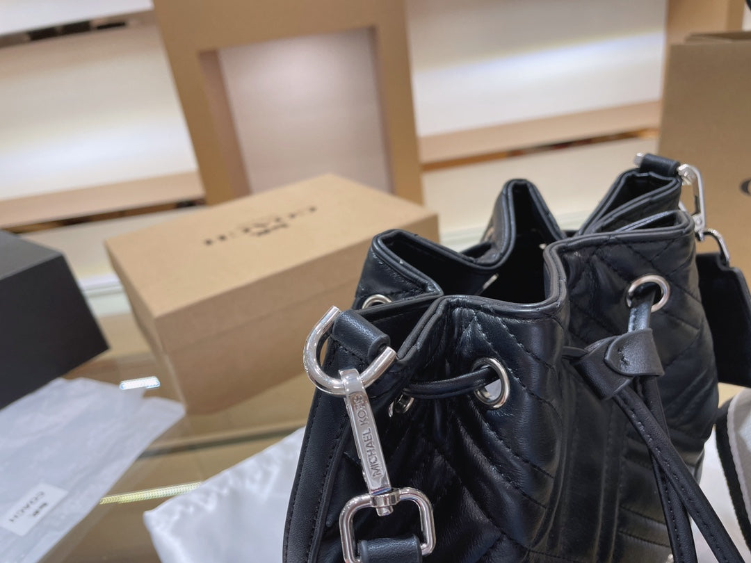 MK-BAG660
