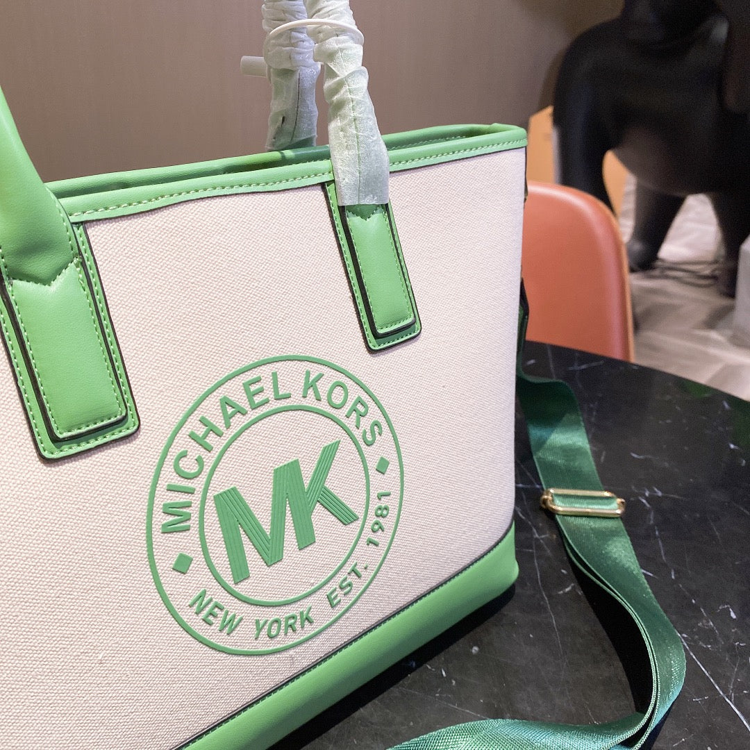 MK-BAG657
