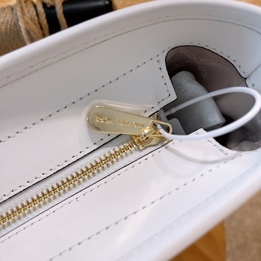 MK-BAG652