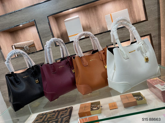 MK-BAG647