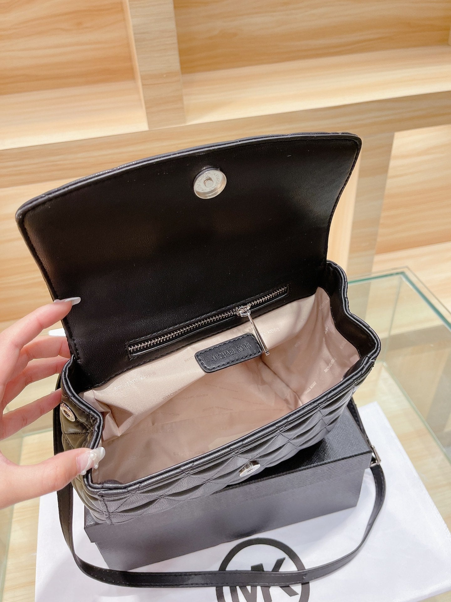 MK-BAG645