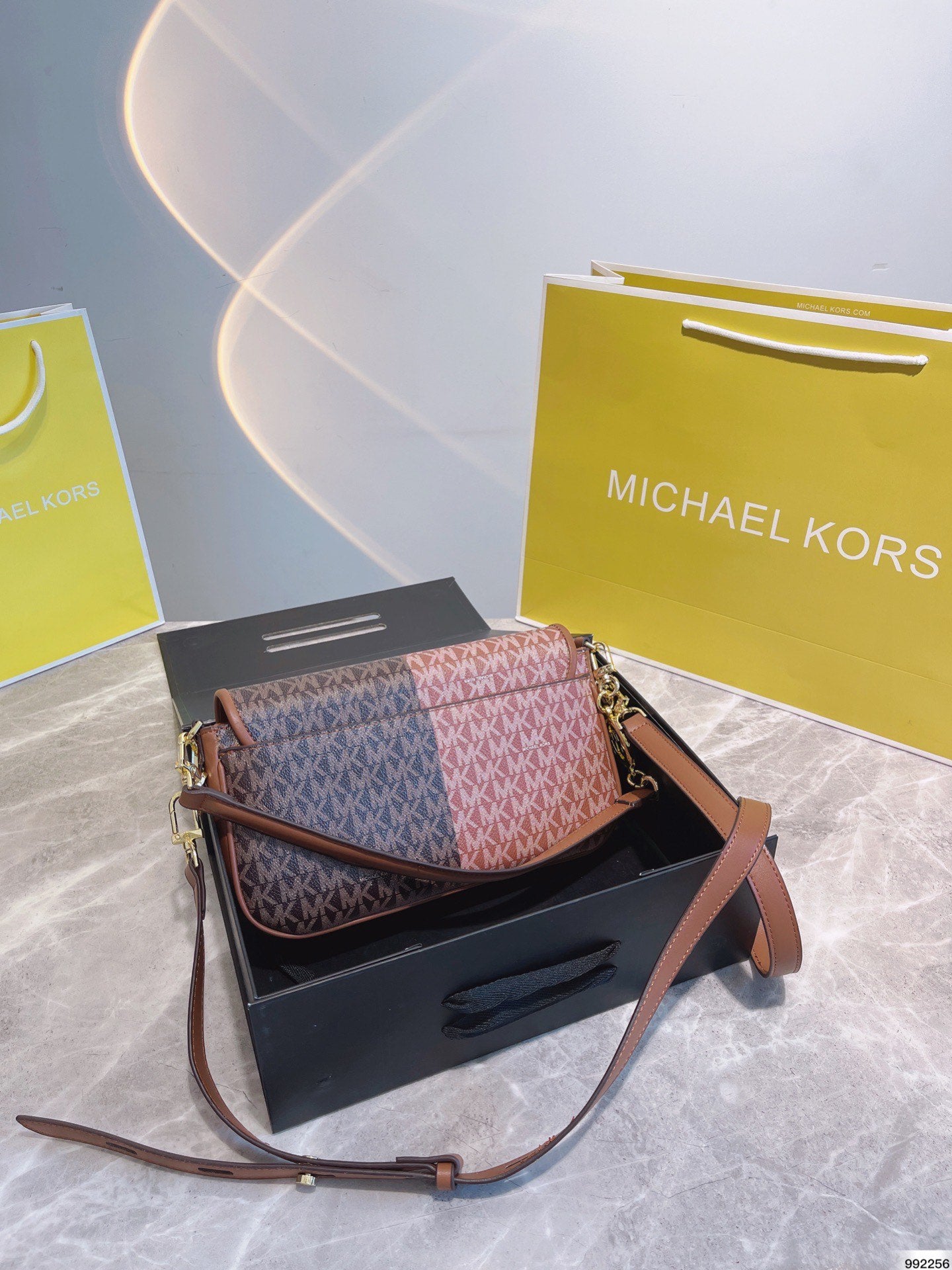 MK-BAG630