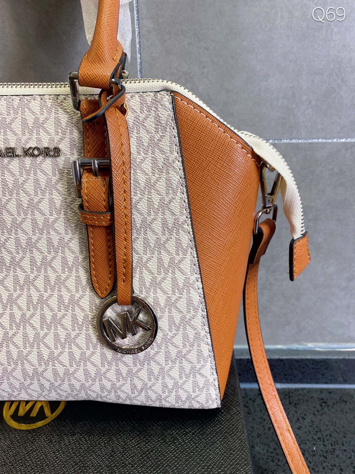 MK-BAG627