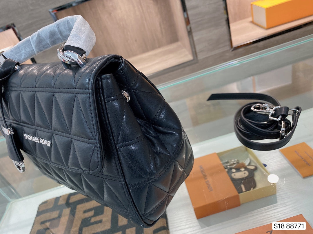MK-BAG626