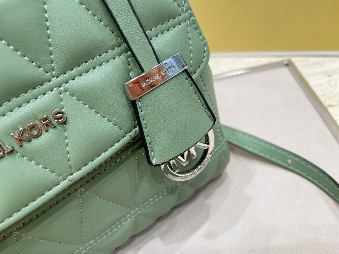 MK-BAG607