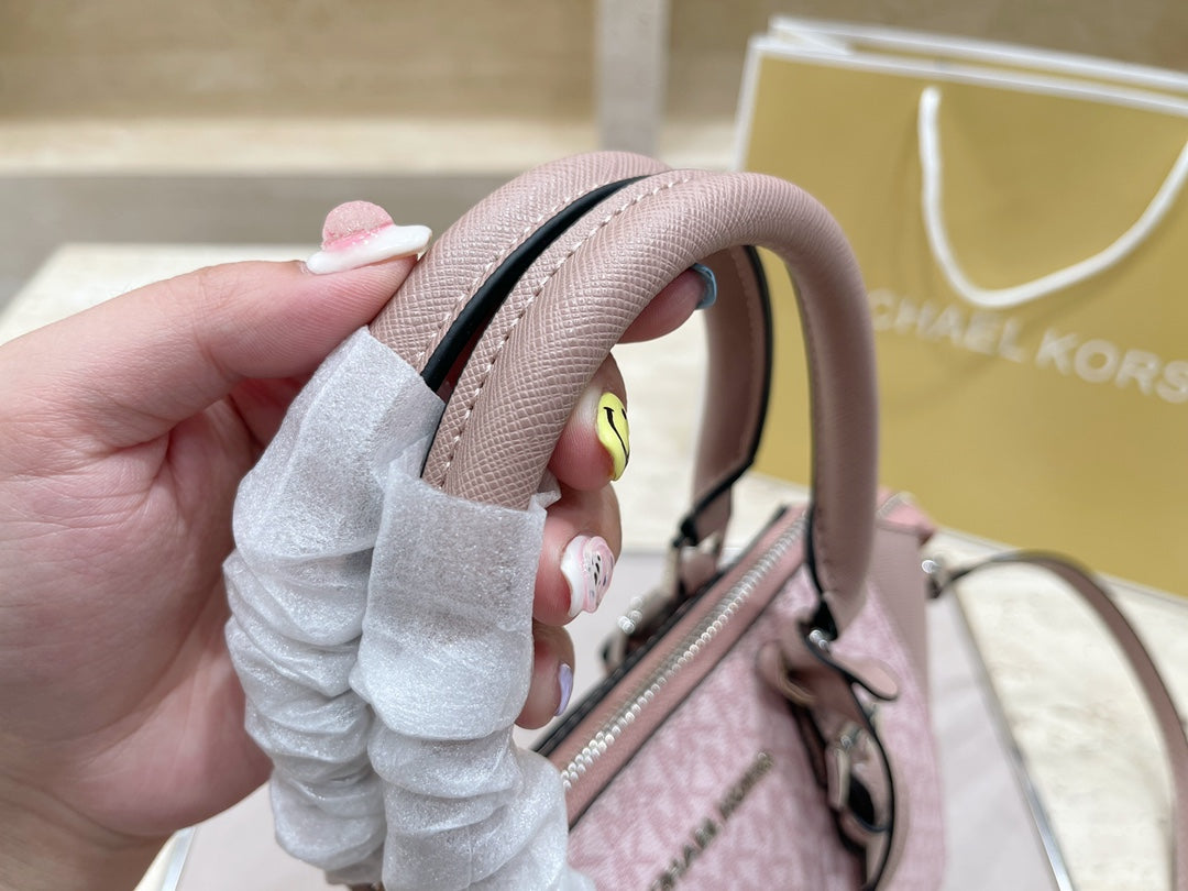 MK-BAG606