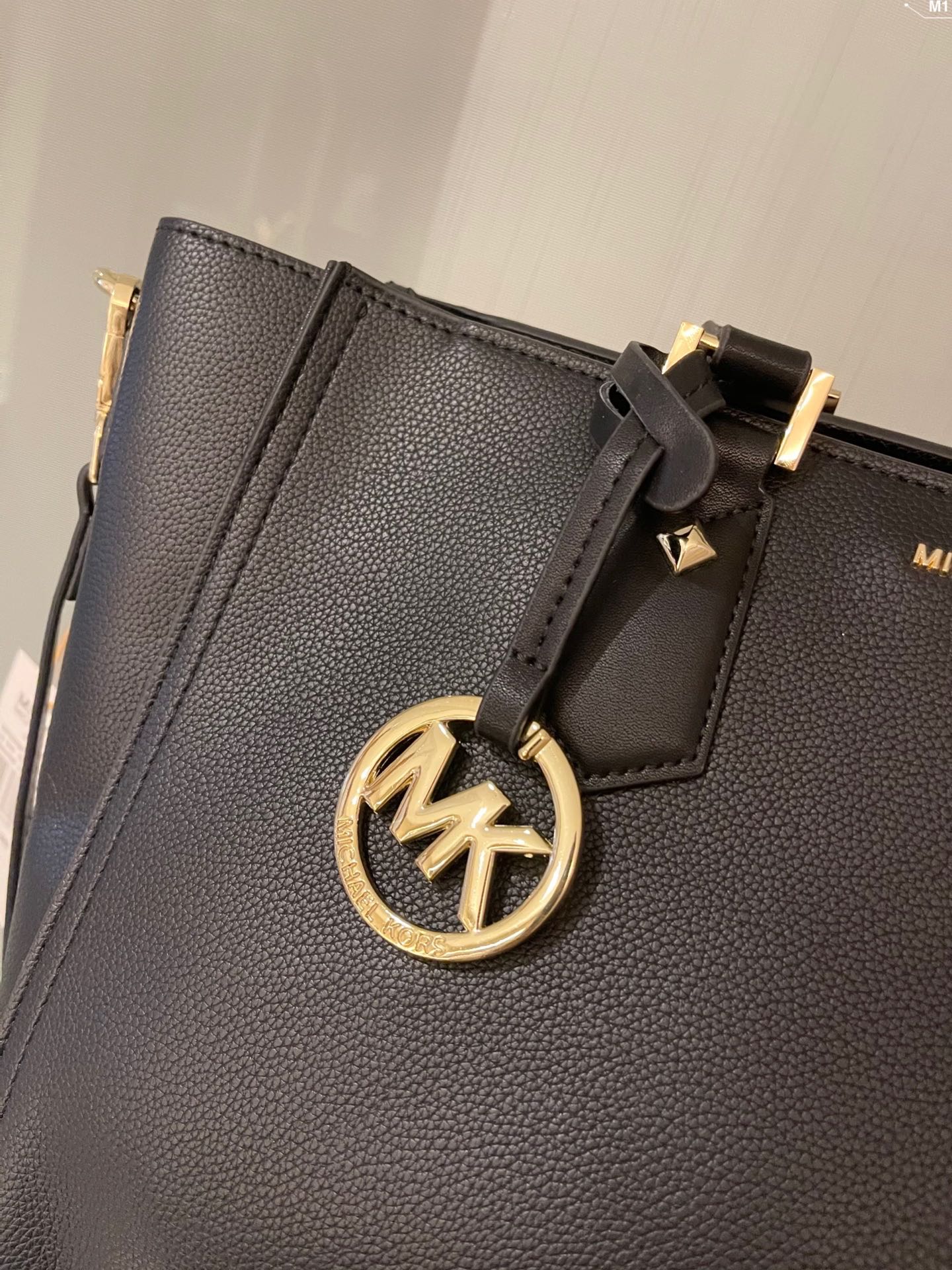 MK-BAG611