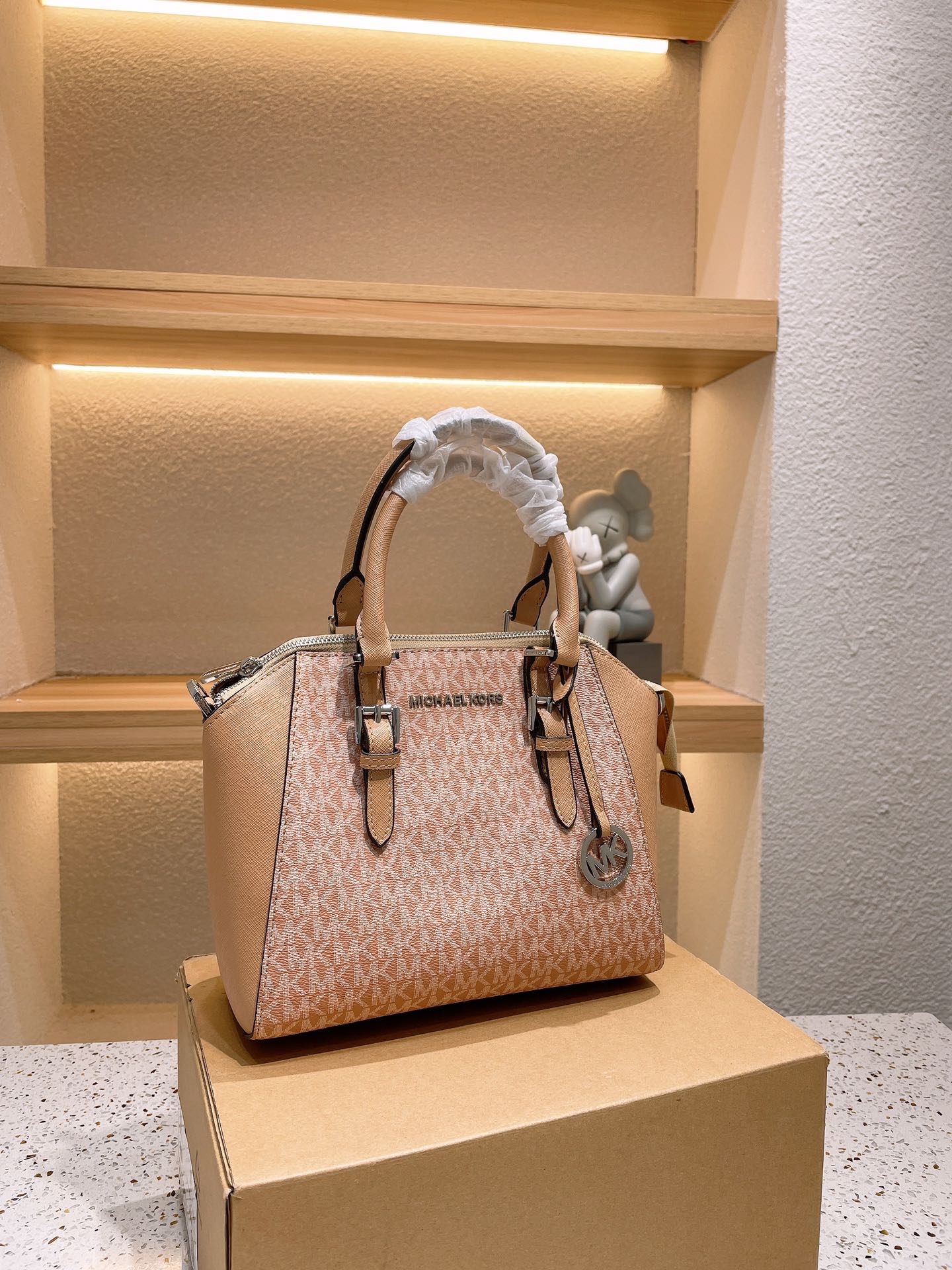 MK-BAG599