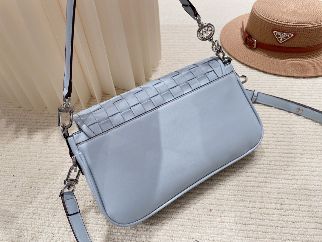 MK-BAG602