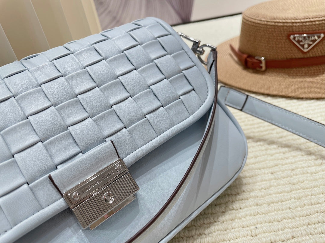 MK-BAG602