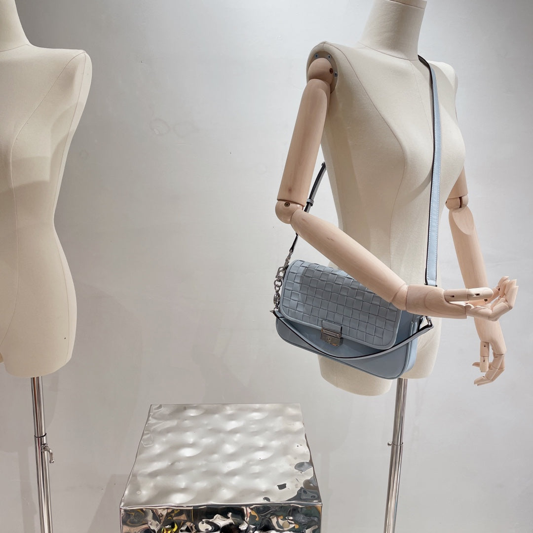 MK-BAG602
