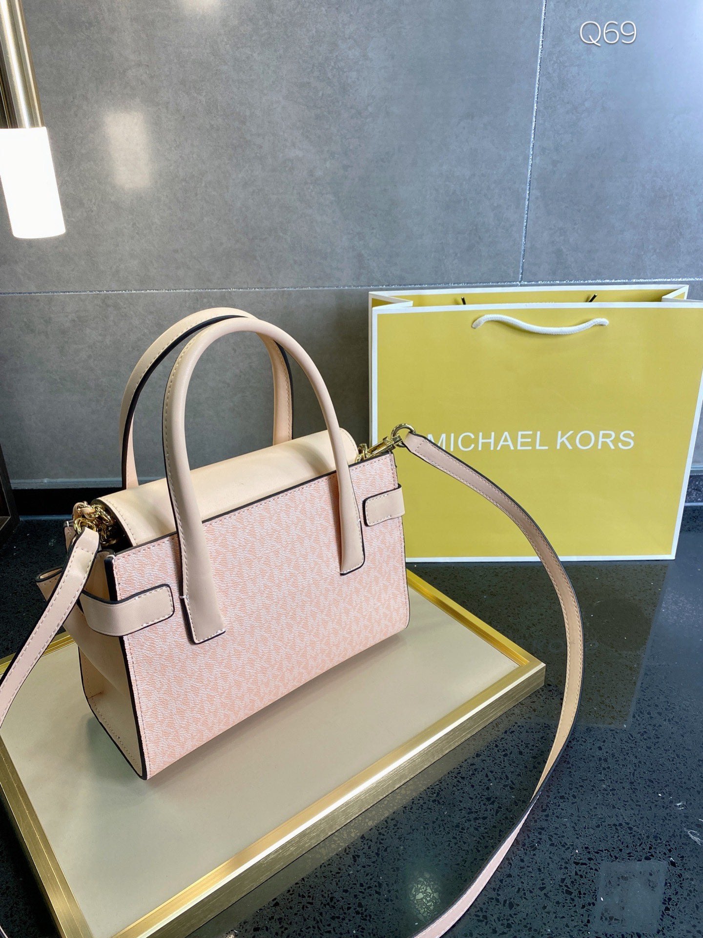 MK-BAG596