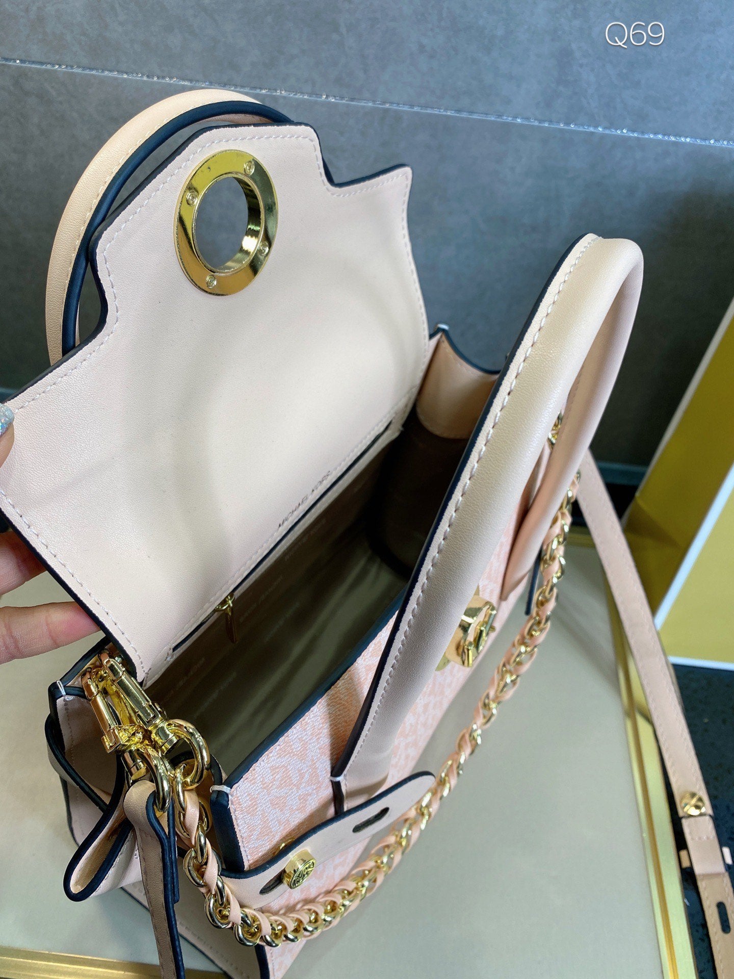 MK-BAG596