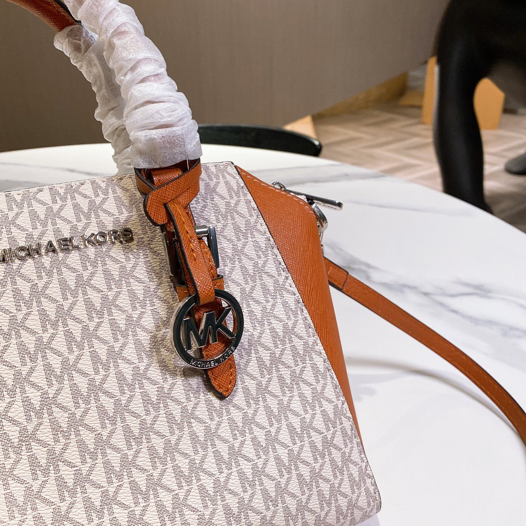 MK-BAG594