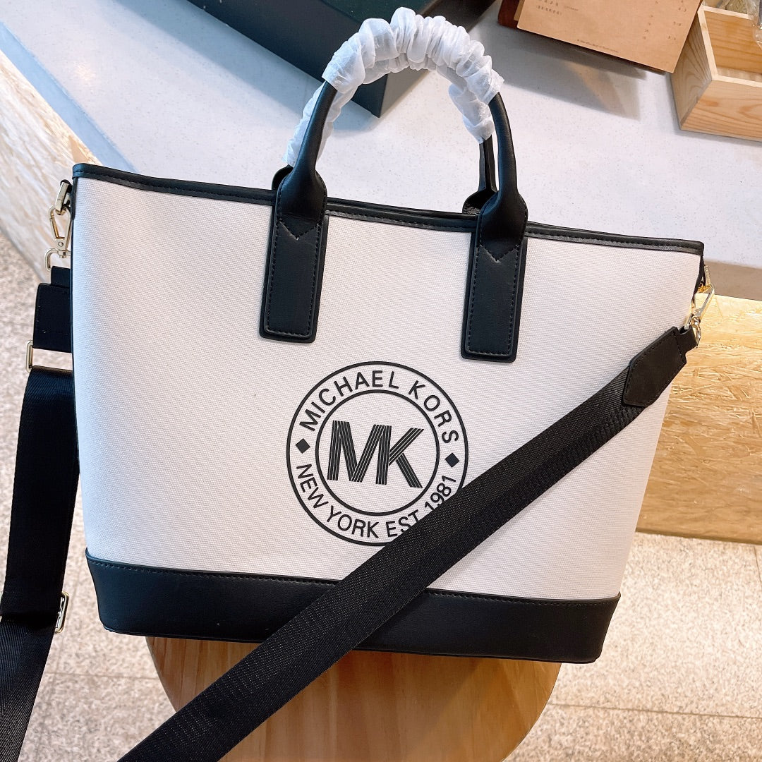 MK-BAG585