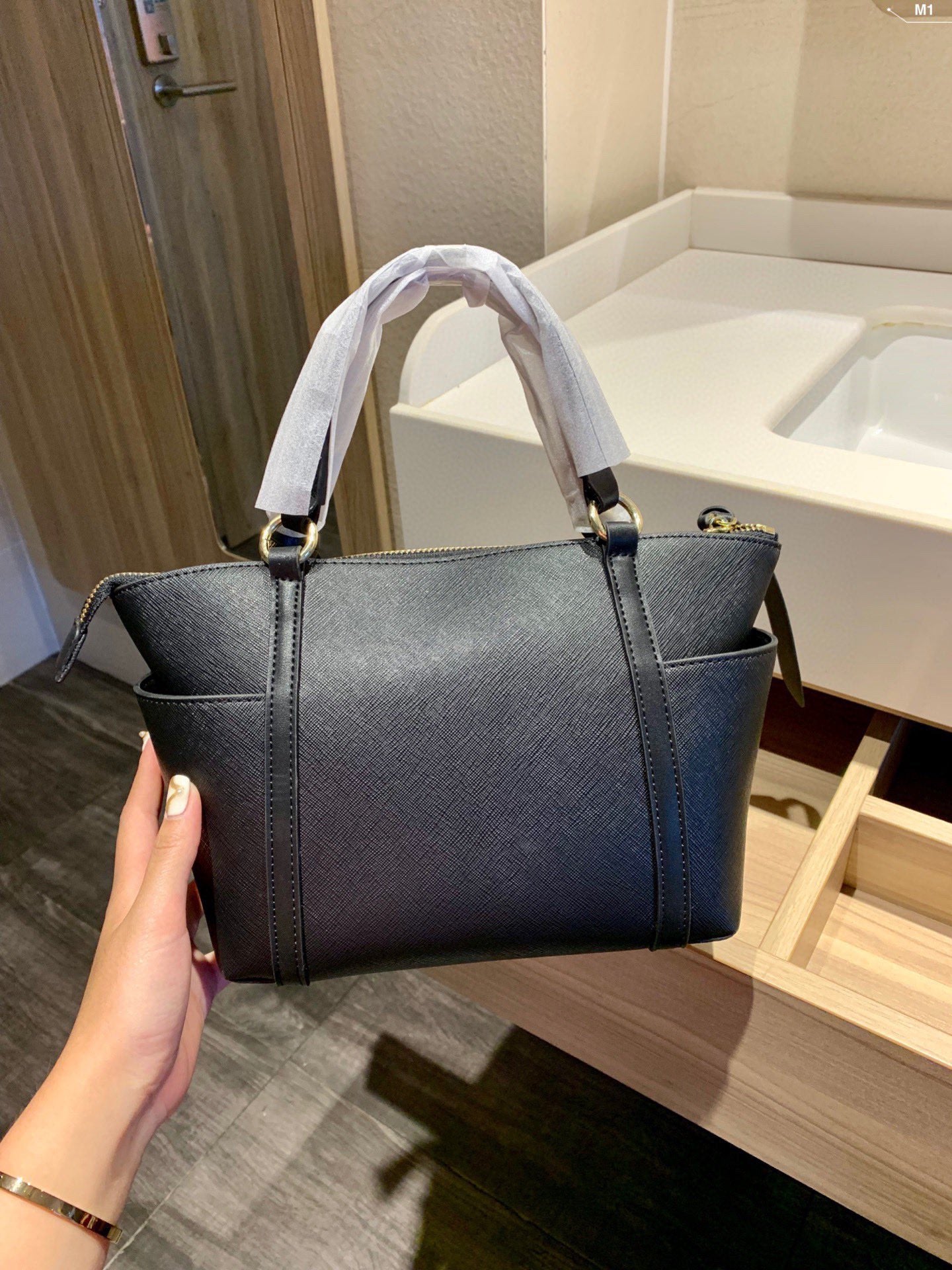 MK-BAG570