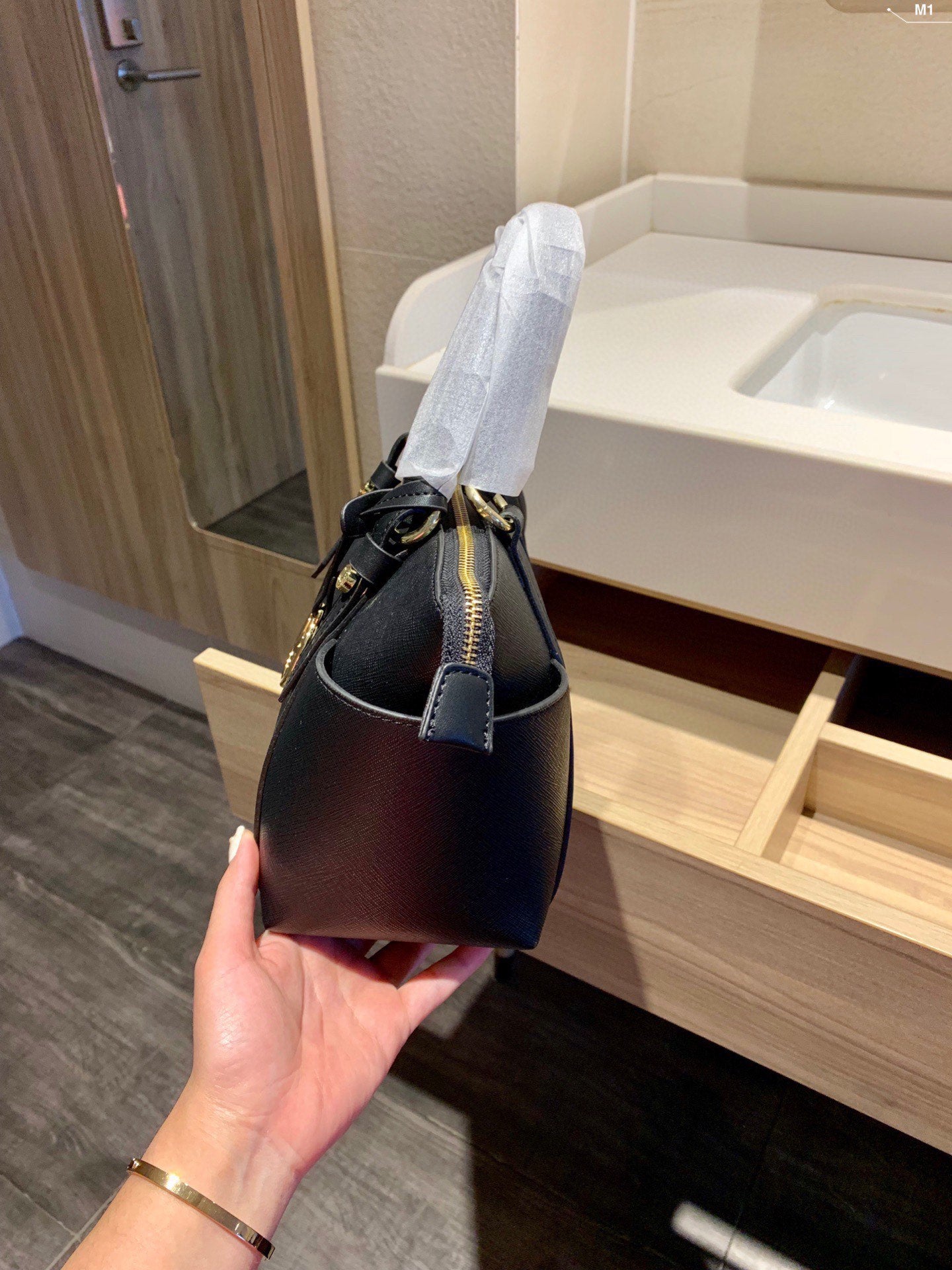 MK-BAG570