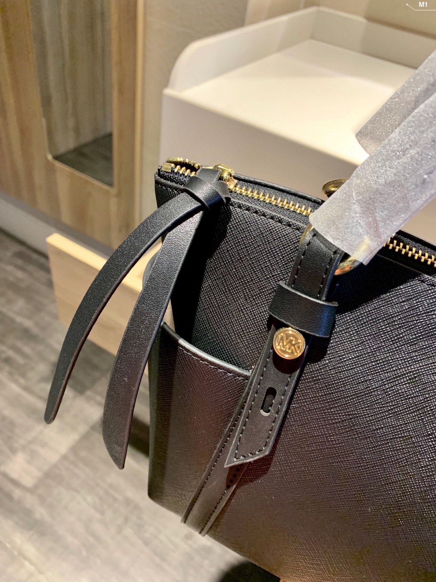MK-BAG570