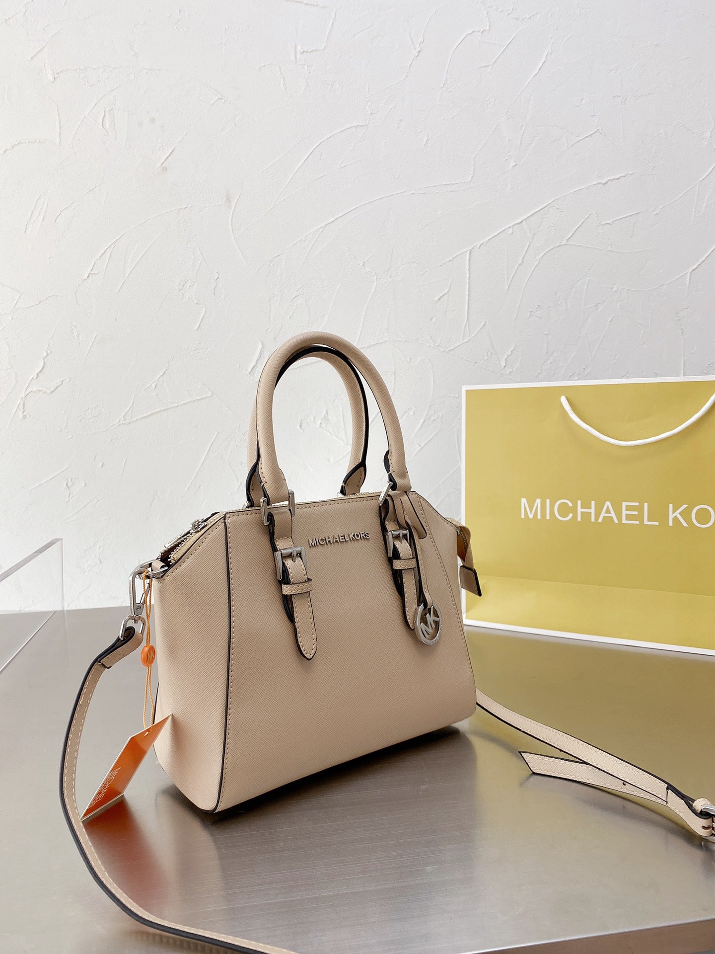 MK-BAG563