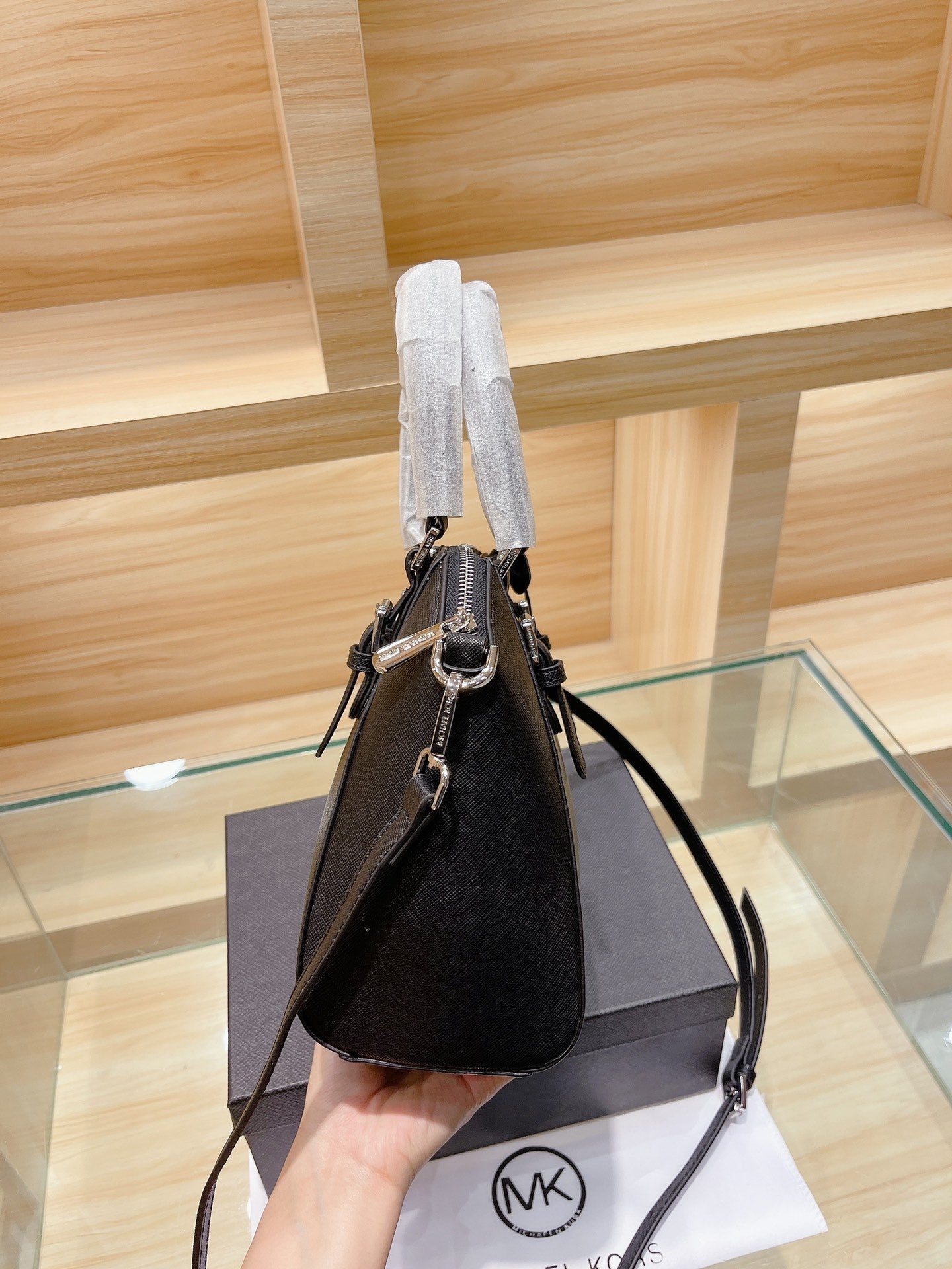 MK-BAG567