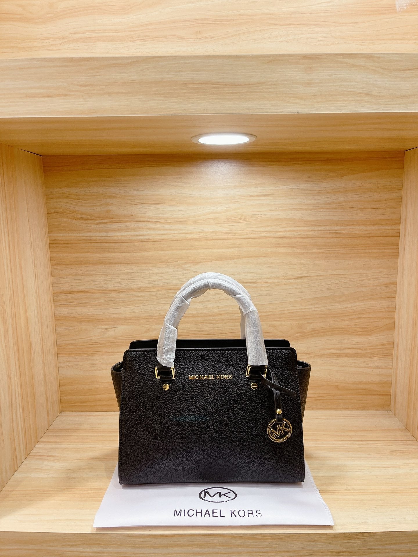 MK-BAG566