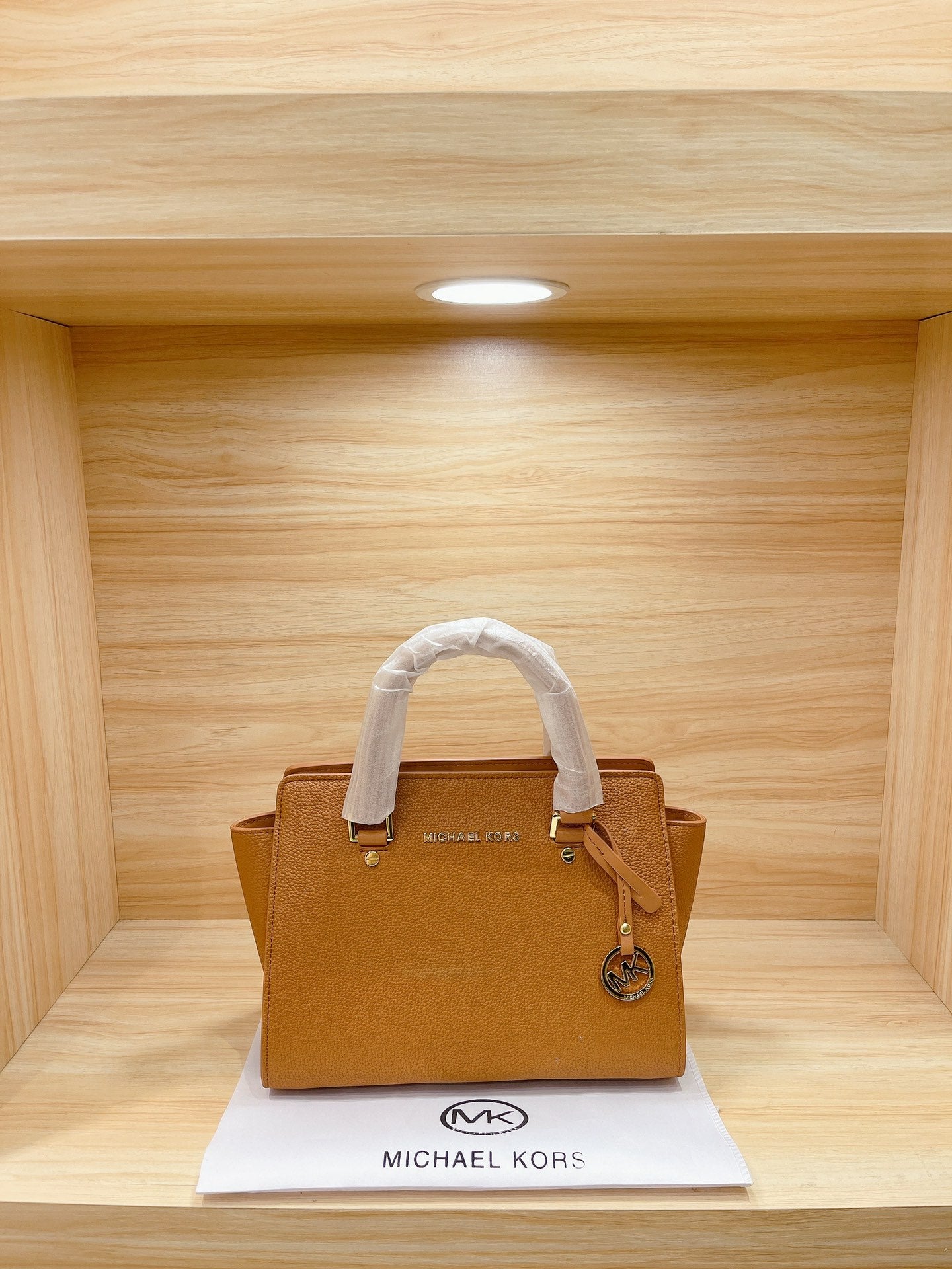 MK-BAG566